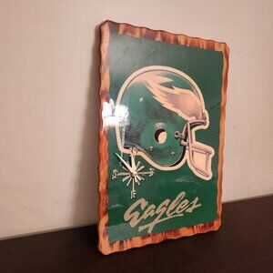 VINTAGE - Philadelphia Eagles Wall Clock Helmet & Logo (working clock)